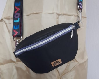 Crossbody bag bag faux leather black