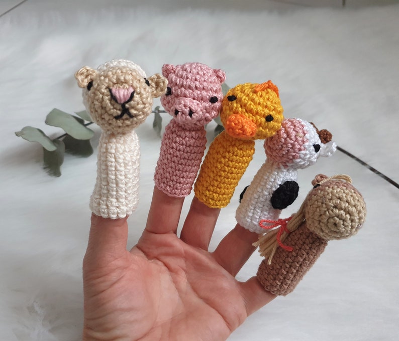 Crocheted finger puppets animal motifs handmade 1 piece Schaf