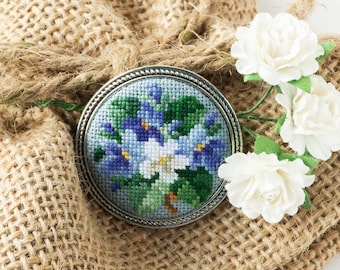 Handmade violet brooch pin for women February birth flower jewelry Boho lilac flower textile brooch Mom birthday gift from daughter or son