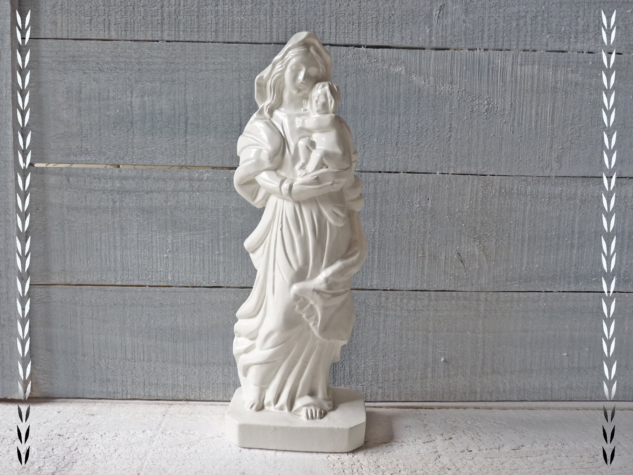 Vintage figure Madonna with child, holy image statue wood white, saint, Christmas decoration, shabby chic country house furnishings France
