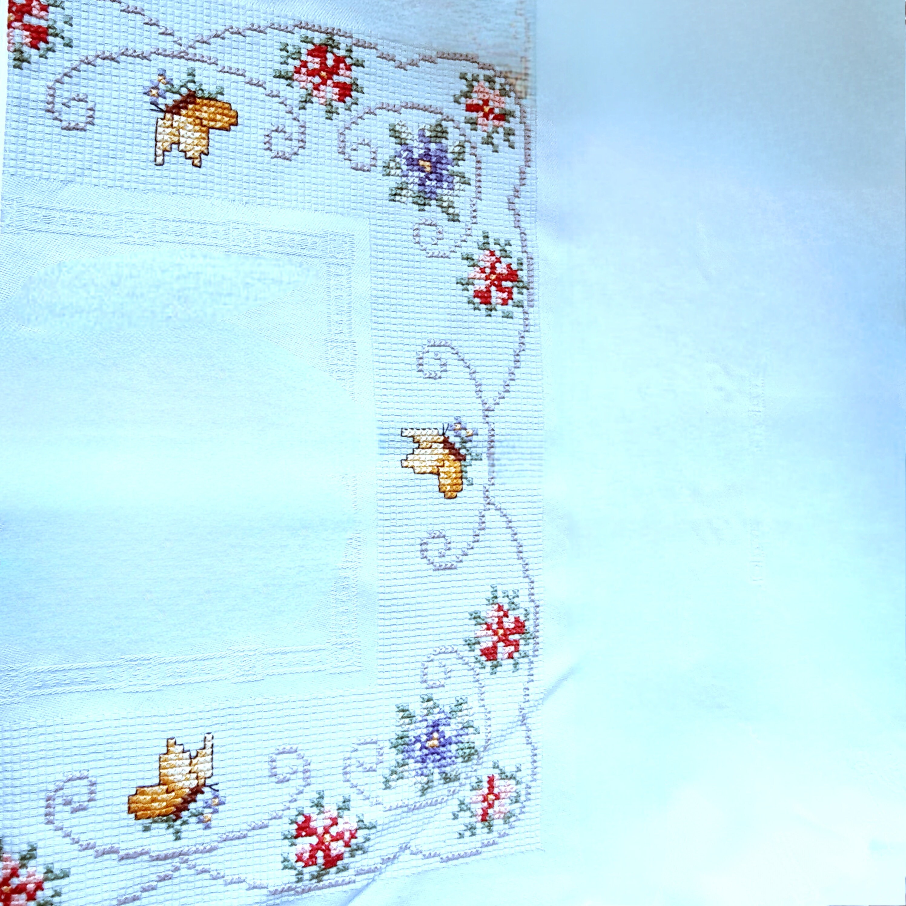 Newஐ⋆*アンティーク・ブルーのお花刺繍のクロス Newஐ⋆*アンティーク・ブルーのお花刺繍のクロス クロス