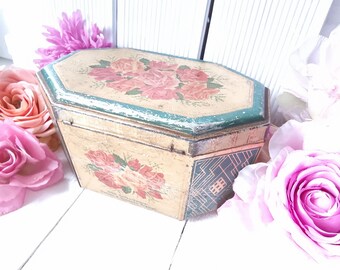 Antieke turquoise en roze vintage blikken doos met rozenmotief, shabby chic, versleten decoratie, landelijke stijl, achthoekig opbergblik, boerderijdecoratie