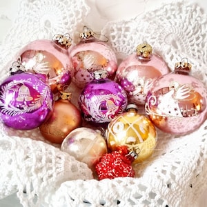 10 Vintage DDR Weihnachtskugeln Glas bunt Schnee Glitzer Verzierung Engel Glocken Sterne rosa lila silber gold alter Christbaumschmuck Deko
