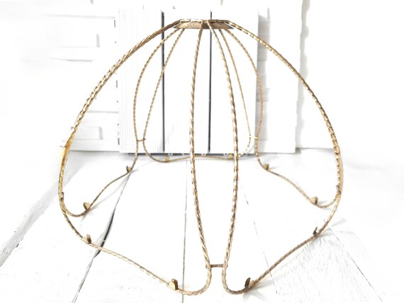 Brass wire lamp shade deals