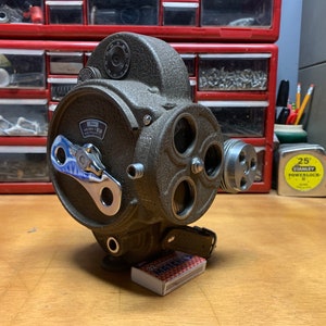 Working Bell and Howell Filmo 70DL 16mm Movie Camera