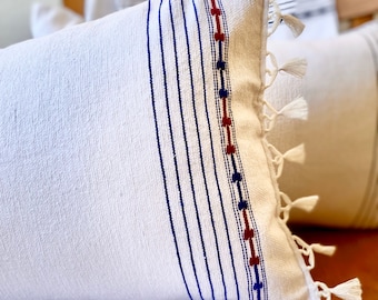 2 Set White cushion in Boho style, with red and blue stripes, loomed in Morocco, 100% cotton