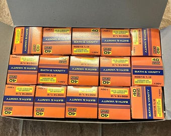 Caja de 15 bombillas Feit para baño y tocador, 40 W, casquillo de candelabro transparente, G16 1/2