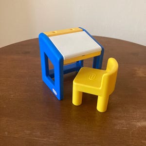 Little Tikes Vintage Dollhouse- Tykes - Desk - Yellow Chair - 1980s - Free Shipping!