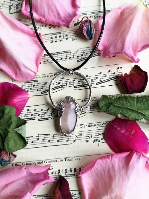REIKI HEALING ENERGY CHARGED ROSE QUARTZ CRYSTAL ARROWHEAD PENDANT LOVE GIFT