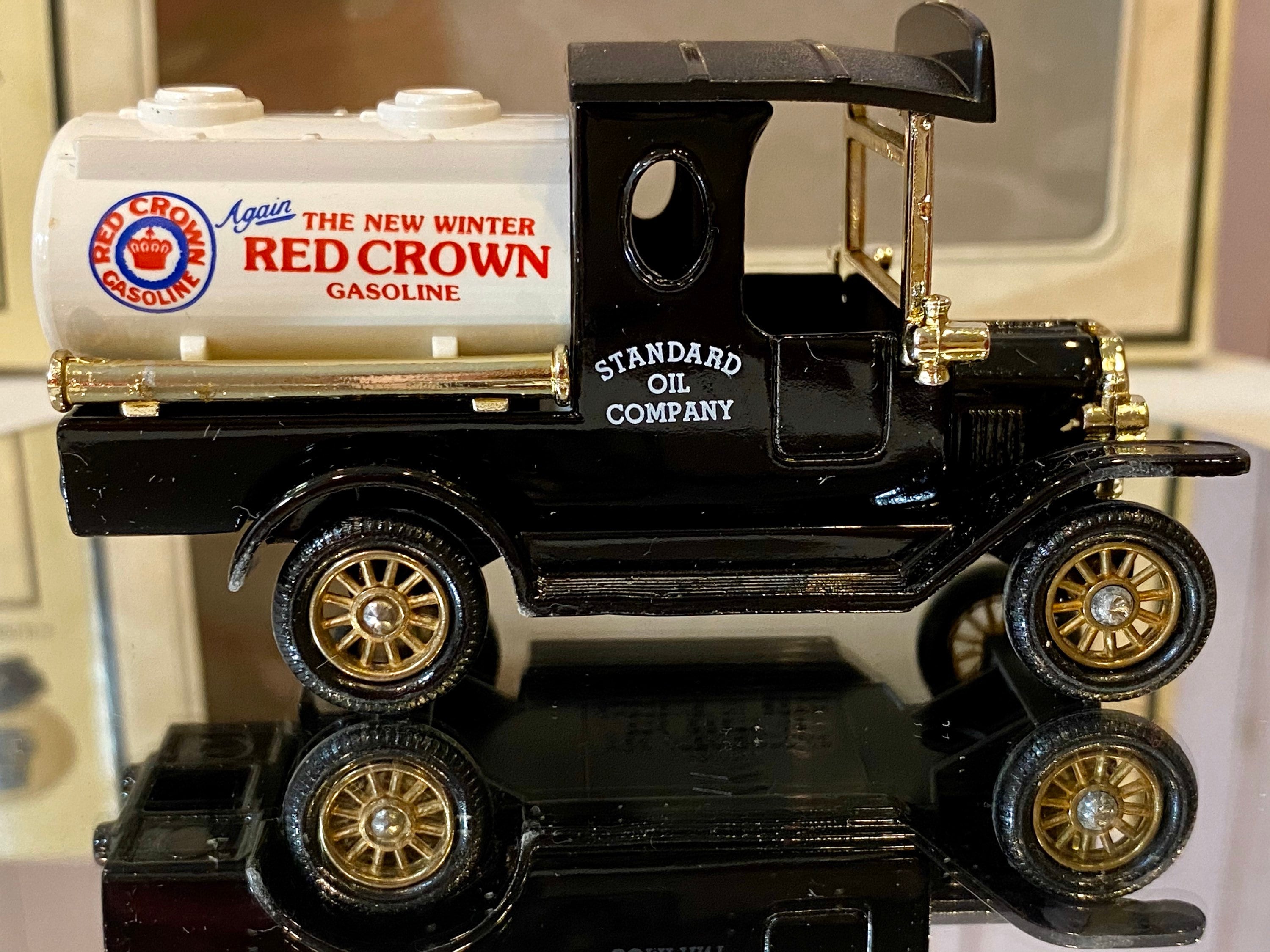 NOS Lledo Chevron 1920 Model T Ford, Red Crown Gasoline Tanker
