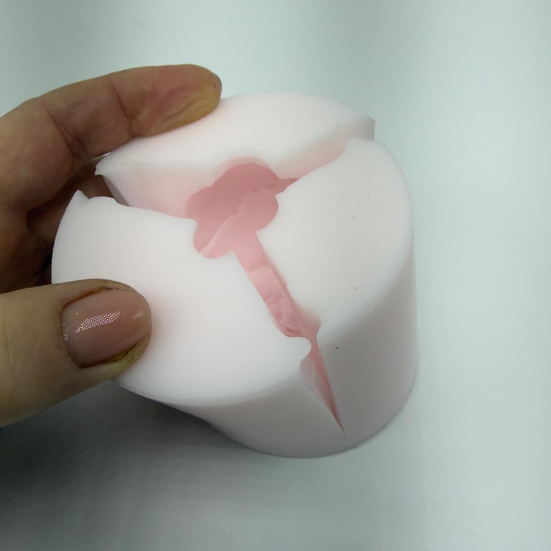 Stampo in silicone a forma di rosa per sapone. Stampo a forma di rosa 3D per lavori artigianali. Stampo per sapone a forma di rosa. immagine 9