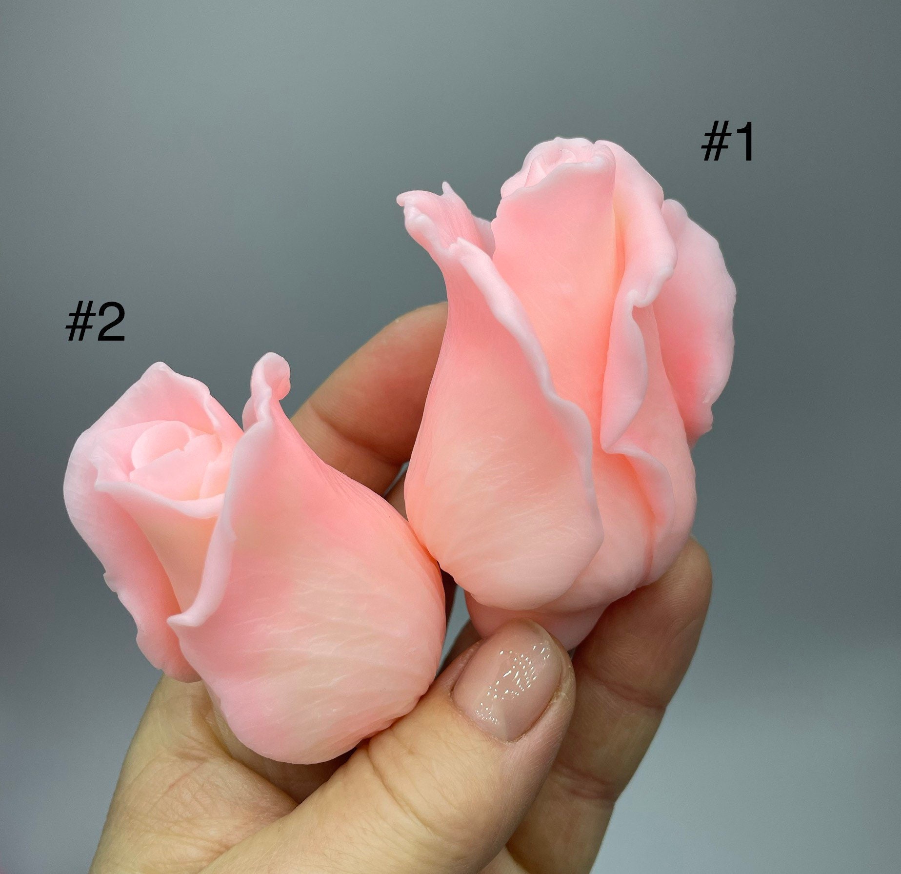 4 In 1 3D Rose Ice Maker With Large Flower Shape Pink Mold On Food
