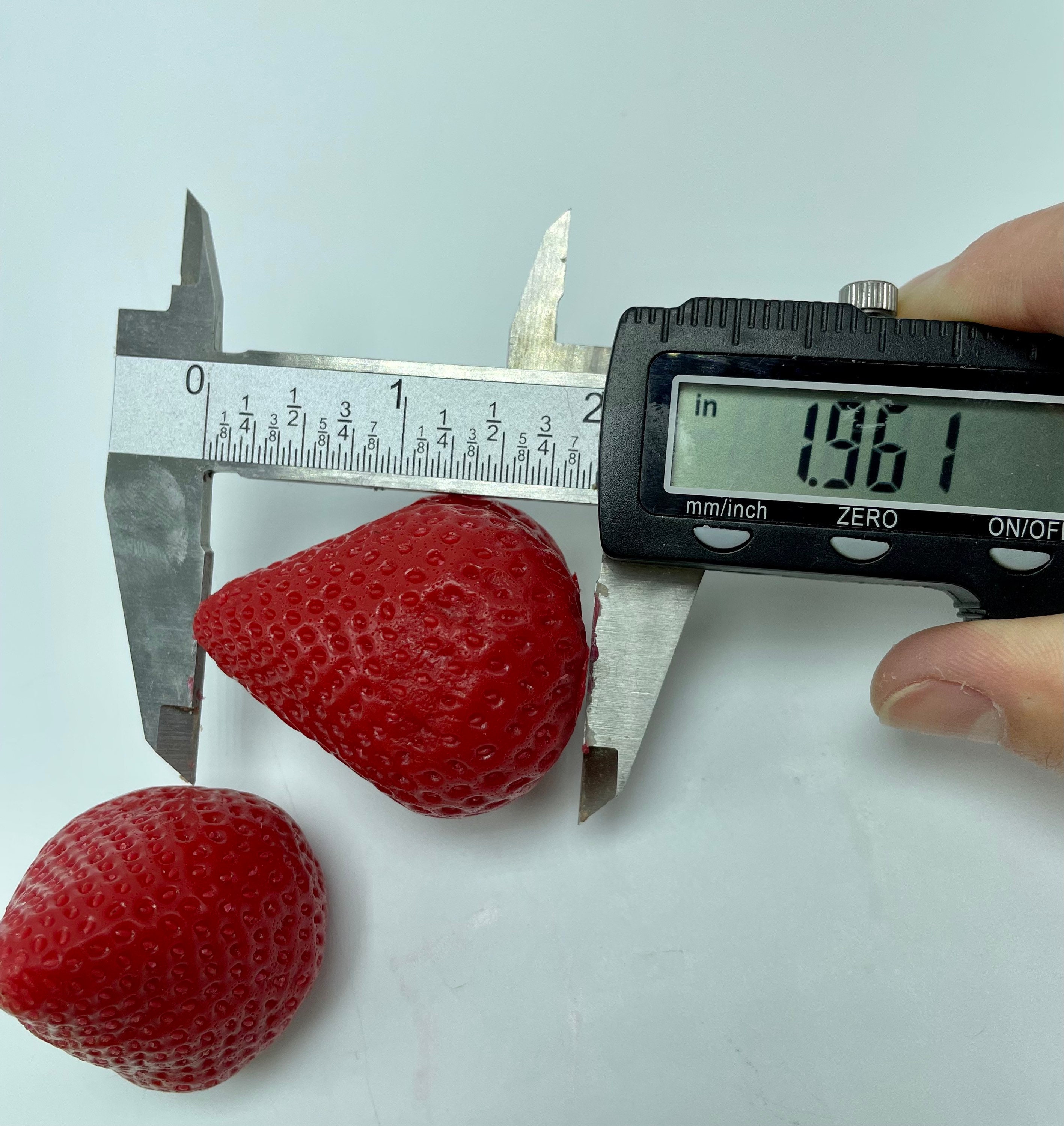 Strawberry Regular Embeds 35 Cavity Silicone Mold 5085