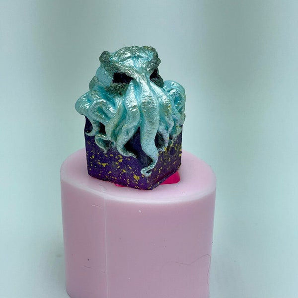 Cthulhu idol 3d silicone mold. Halloween mold for craft. Fictional cosmic entity