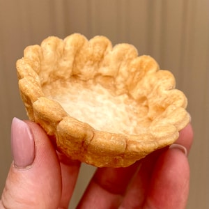 Small Pie Tart crust silicone mold. Food shape mold. Molds for soap, resin, wax etc. Fruit tart mold.