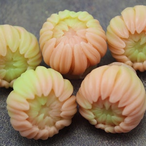 Flower buds silicone mold. Dahlia bud Chrysanthemum bud silicone Mold for soap.