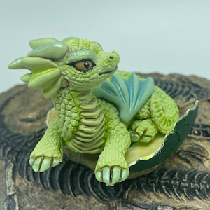 Baby dragon silicone mold. 3d Dragon mold for craft. Epoxy resin Soap Concrete etc…