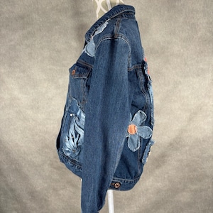 Upcycled Jeansjacke - Medium Bild 10