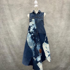 May include: A rustic wooden sign with the text "Welcome to our home" in a handwritten style. The sign features a distressed finish and a simple, inviting design, perfect for entryway decor.