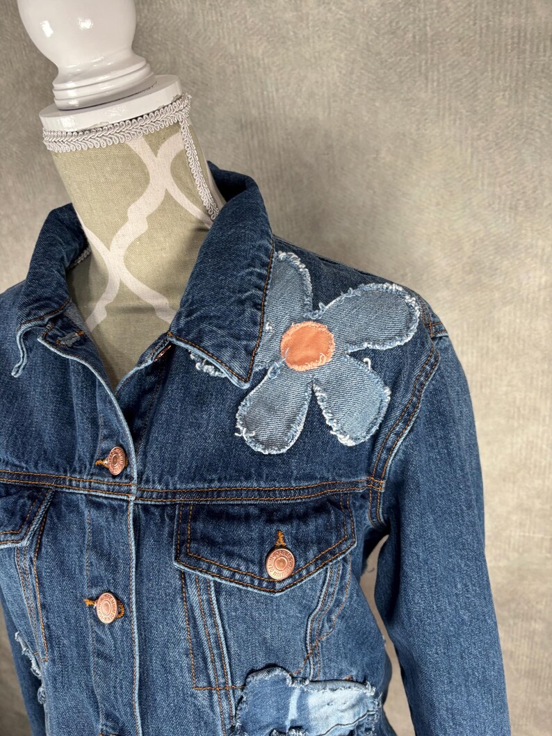 Upcycled Jeansjacke - Medium Bild 4
