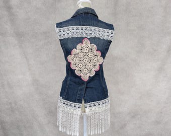 Gilet con frange in denim riciclato - Piccola