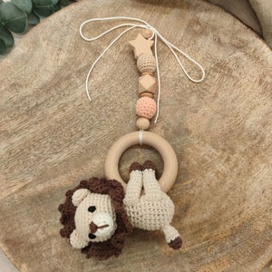 Maxi-Cosi / baby seat pendant lion crocheted image 5