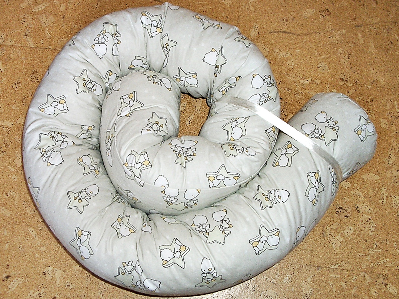 XXL Bed Roll Bed Snake ENTE Worm Storage Pillow Nests 1 3 M 40 Etsy xxl-bed-roll-bed-snake-ente-worm-storage-pillow-nests-1-3-m-40-etsy
