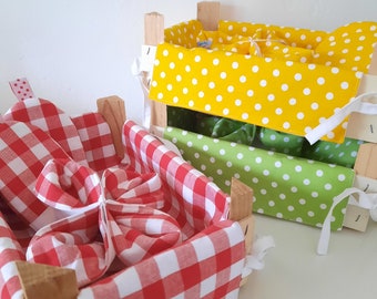 Breakfast set (tangerine box with dress, egg basket and egg warmer)