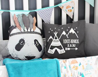 Babykissen mit Namen | wild tipi grau - Babykissen Jungen Name - Geschenke zur Geburt - Geburtskissen mit Name - Babygeschenk Kissen