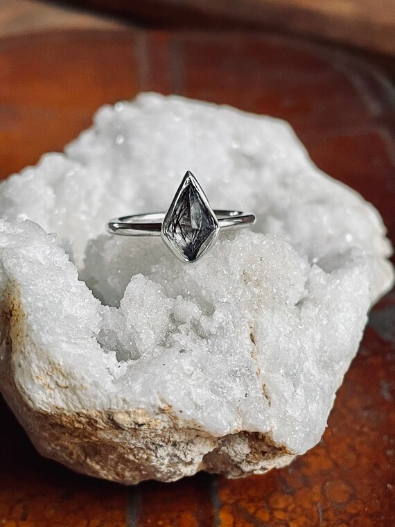 Edgy promise rings deals