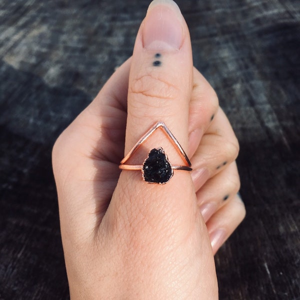 Solid Gold Raw black tourmaline ring| stacking rings| boho wedding set| raw stone rings| gold filled rings| sterling silver rings