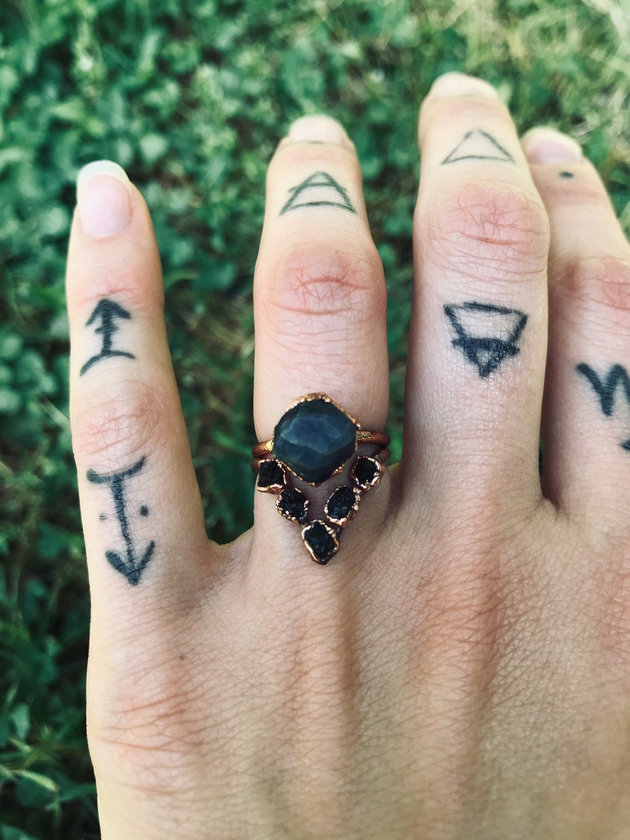Raw stone hotsell wedding rings