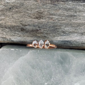 Solid Gold Herkimer diamond ring| tiny stone ring| multi stone rings| rose gold rings| sterling silver rings| boho rings| simple rings|