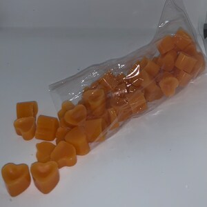 Juicy Peach Scented Heart Melts