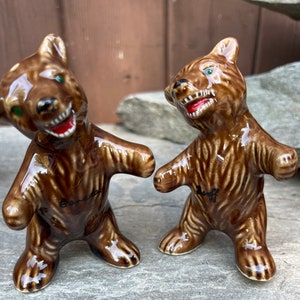 Salt Pepper Shakers,  Bear,  Hug, Salt And Pepper Shaker, Set, Hugging, Brown Bears Vintage, Collectible, Novelty, Cutesy, Japan Set