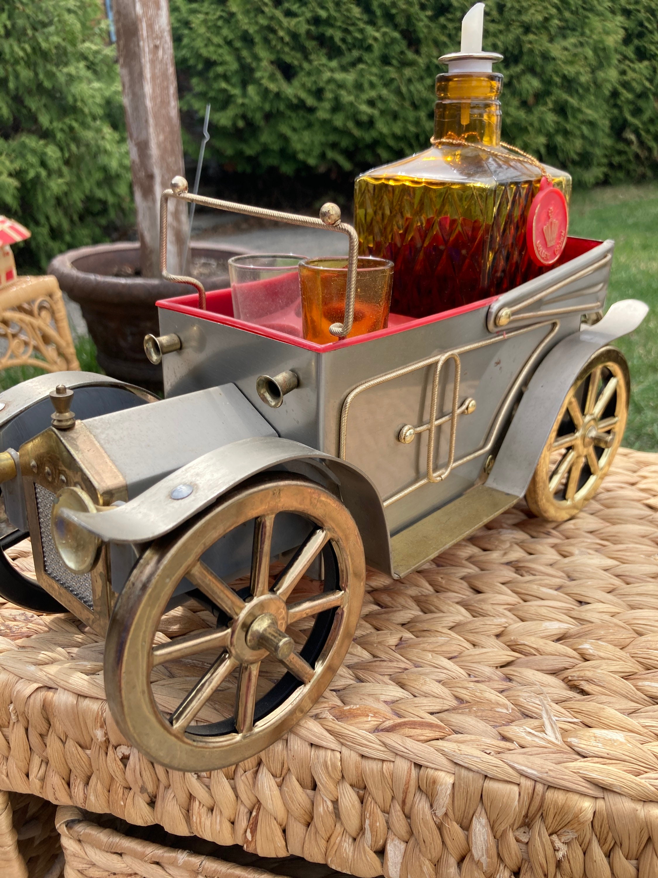 Vintage car decanter online