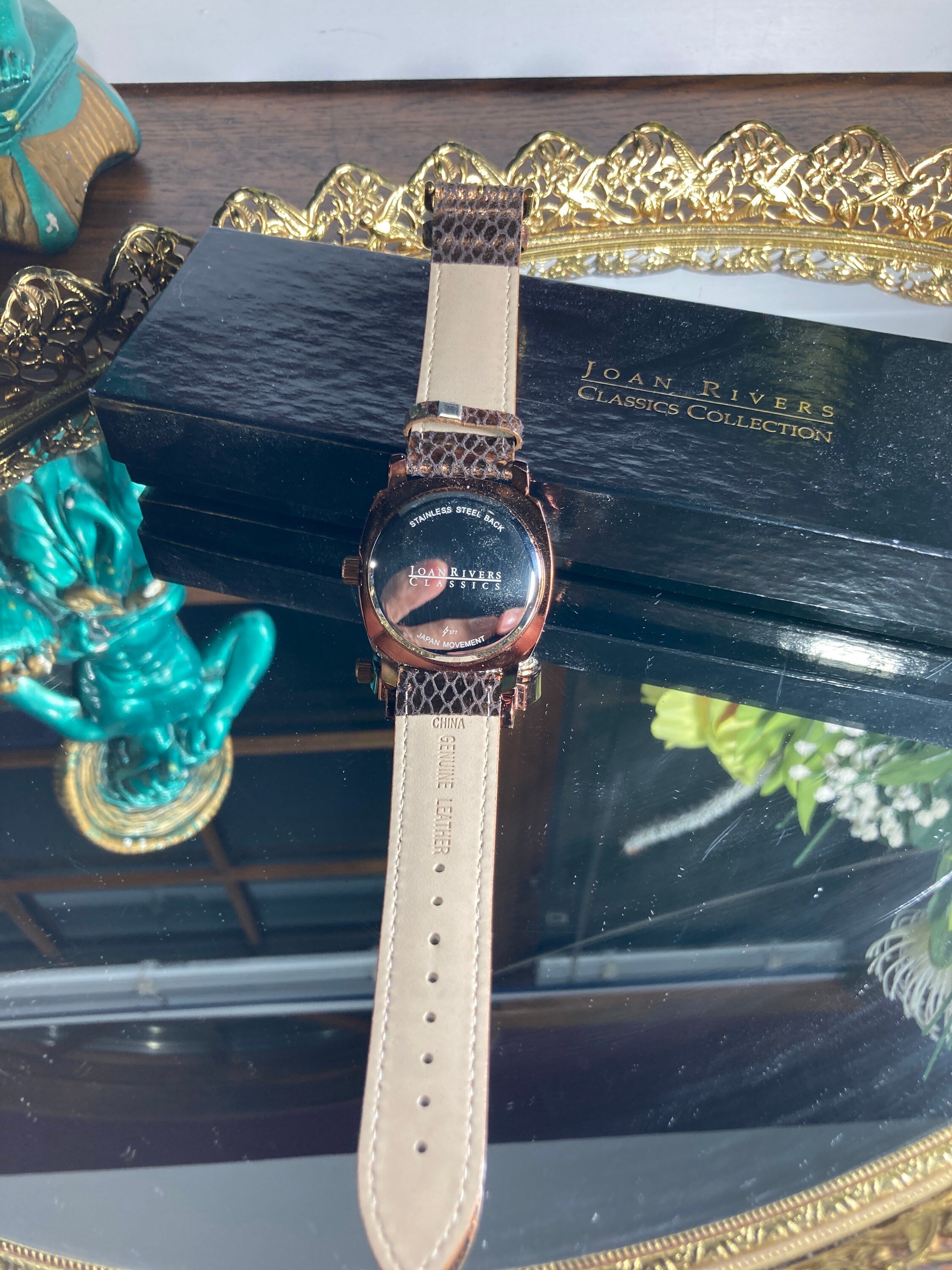 Vintage Joan Rivers Watch: Copper Faux Snakeskin Band  display picture 2