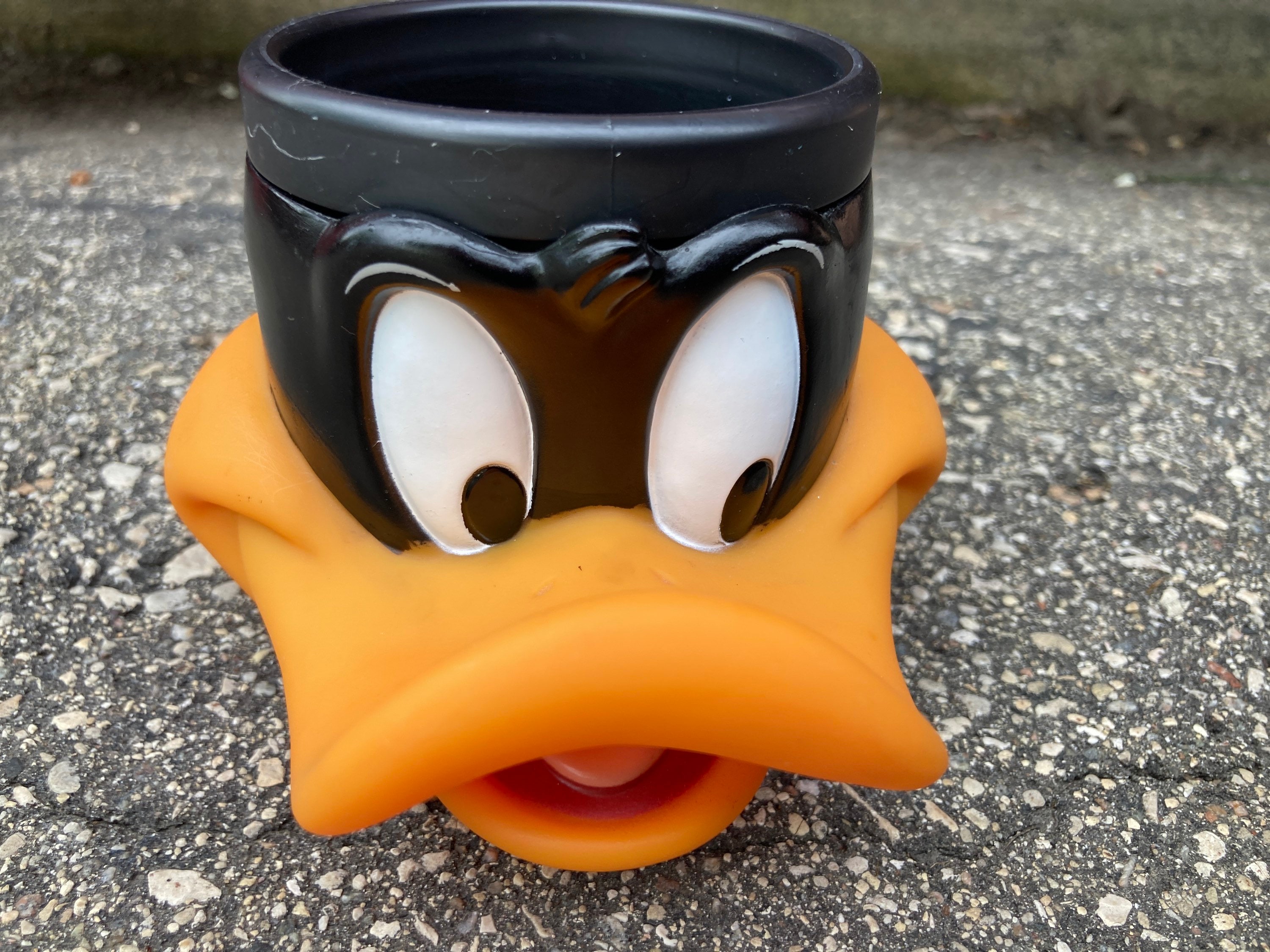 Vintage Daffy Duck Mug: 1992 Warner Bros. Kids Cup - Etsy