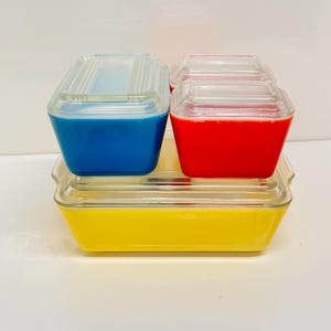 Vintage Pyrex Primary Color Glassware: 1950s Refrigerator Storage Set