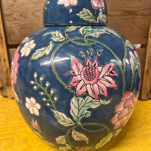 Vase, Urn, Ginger Jar, Handpainted Chinese, Porcelain, Peony Asian, Jar, Lidded Chinese Jar, Vintage