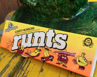 Radio, Transistor, Runts, Candy, Advertisement, Novelty, AM/FM, Vintage, Collectible, Advertising, Willy Wonkas,