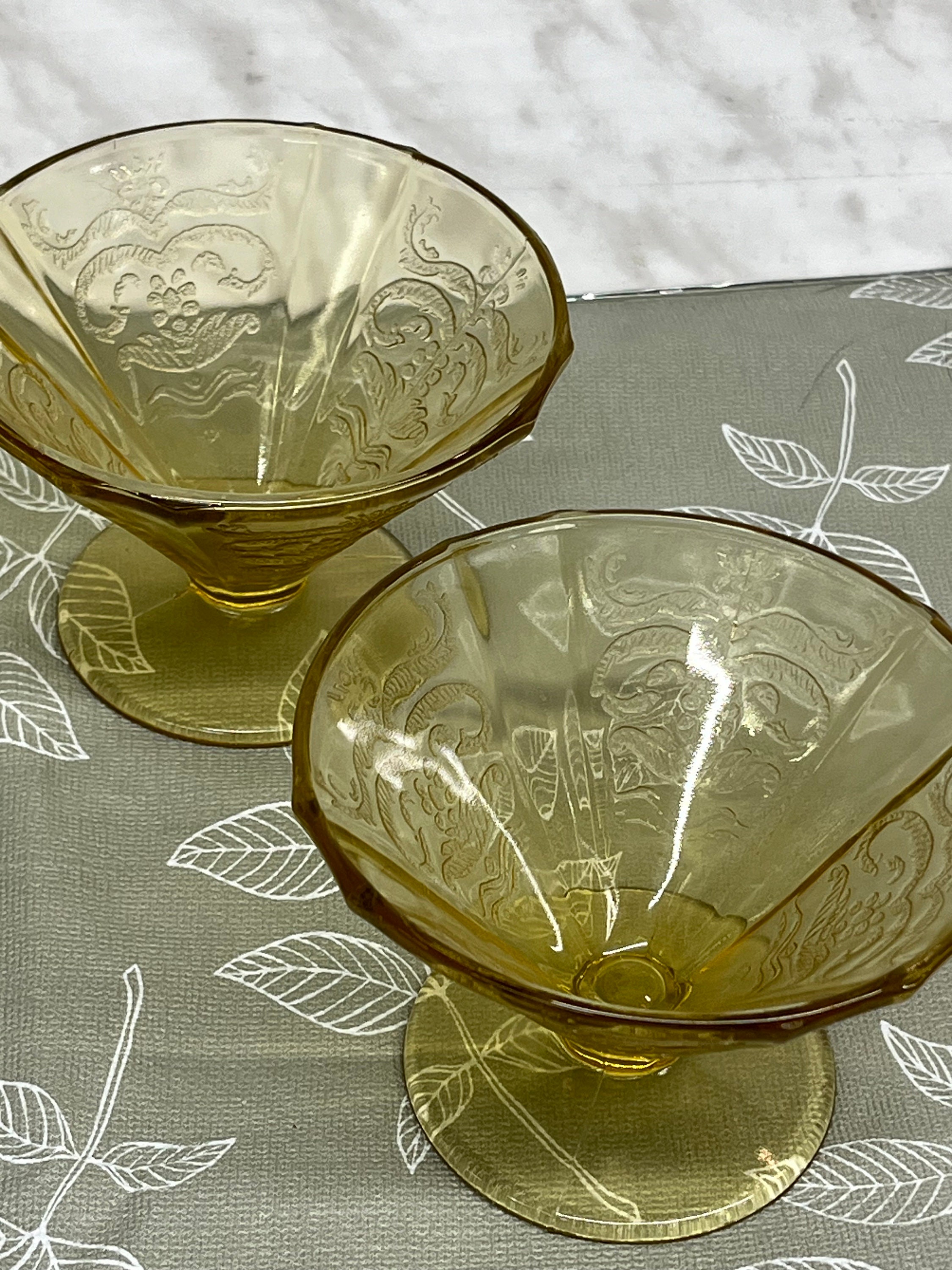 レア　ウランガラス　フェデラルマドリッド　シャーベットペア　大型オーバルトレイ 2025年最新】フェデラル マドリッドの人気アイテム - メルカリ