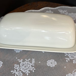 Covered Butter Dish Mikasa Japan Vintage Fine China Accent White Sophisticate Pattern