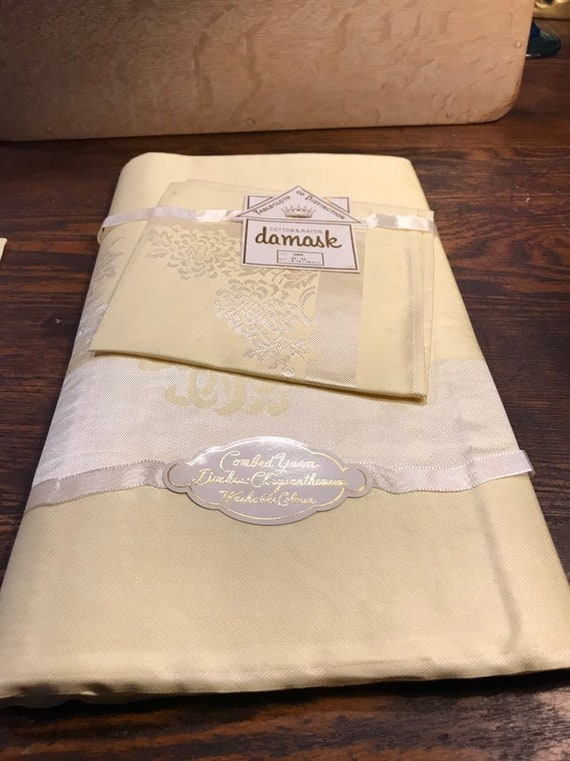 Ancienne Nappe En Lin Beige Rayée Avec Serviettes Assorties - Linge De Table Vintage