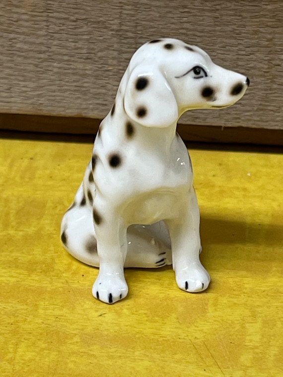 Figurine En Porcelaine Vintage - Dalmatien Et Son Chiot - Décoration Animale Pour Chambre Bébé