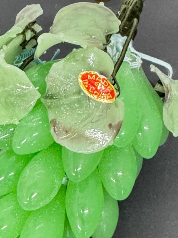 ヴィンテージ翡翠ガラスのブドウ：青磁食器、手彫りの葉 - Etsy 日本