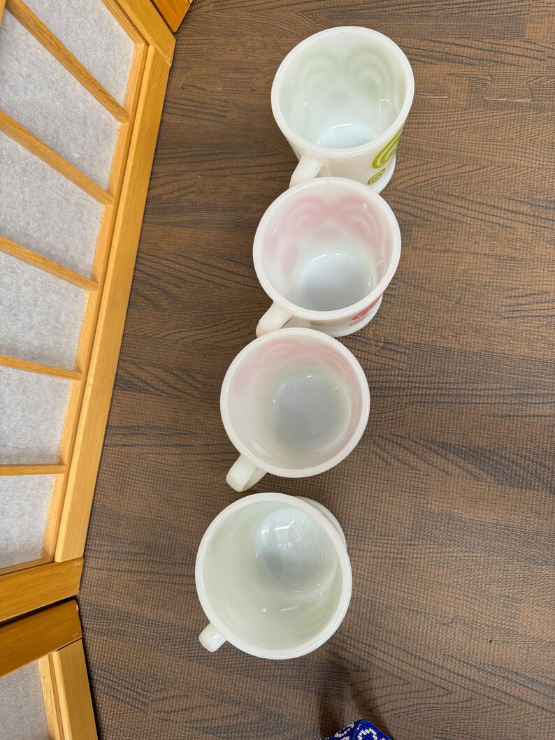 Fire King Fireking Milk Glass D Handle Mugs Atomic Swirl Vintage Retro