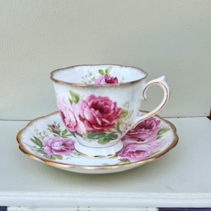 Royal Albert American Beauty Tea Cup and Saucer Pink Rose and Gold, Teacup set Vintage