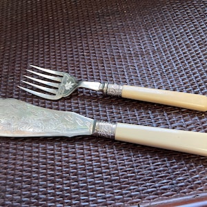 Cased Antique English Silver plated, Mother Of Pearl,  Fish Cutlery, Sheffield, Edwardian,
