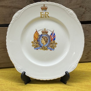 Plate Queen,  Elizabeth II, Coronation, Royal, Collectible, HM, Commemorative, Vintage, 1953 Crown Ducal Cabinet Plate, Royal Harvey